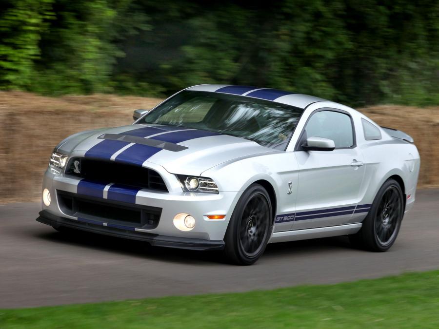  Shelby GT500 SVT 2012 года  (фото 11 из 31)